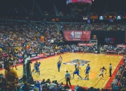 开云平台-北非雄鹰稳擒绿鹰，F1街道赛奥纳纳上演杆位到冠军的绝对统治