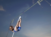 开云体育登录-赛道风云，迈凯伦翻盘威廉姆斯，维斯塔潘刷新纪录