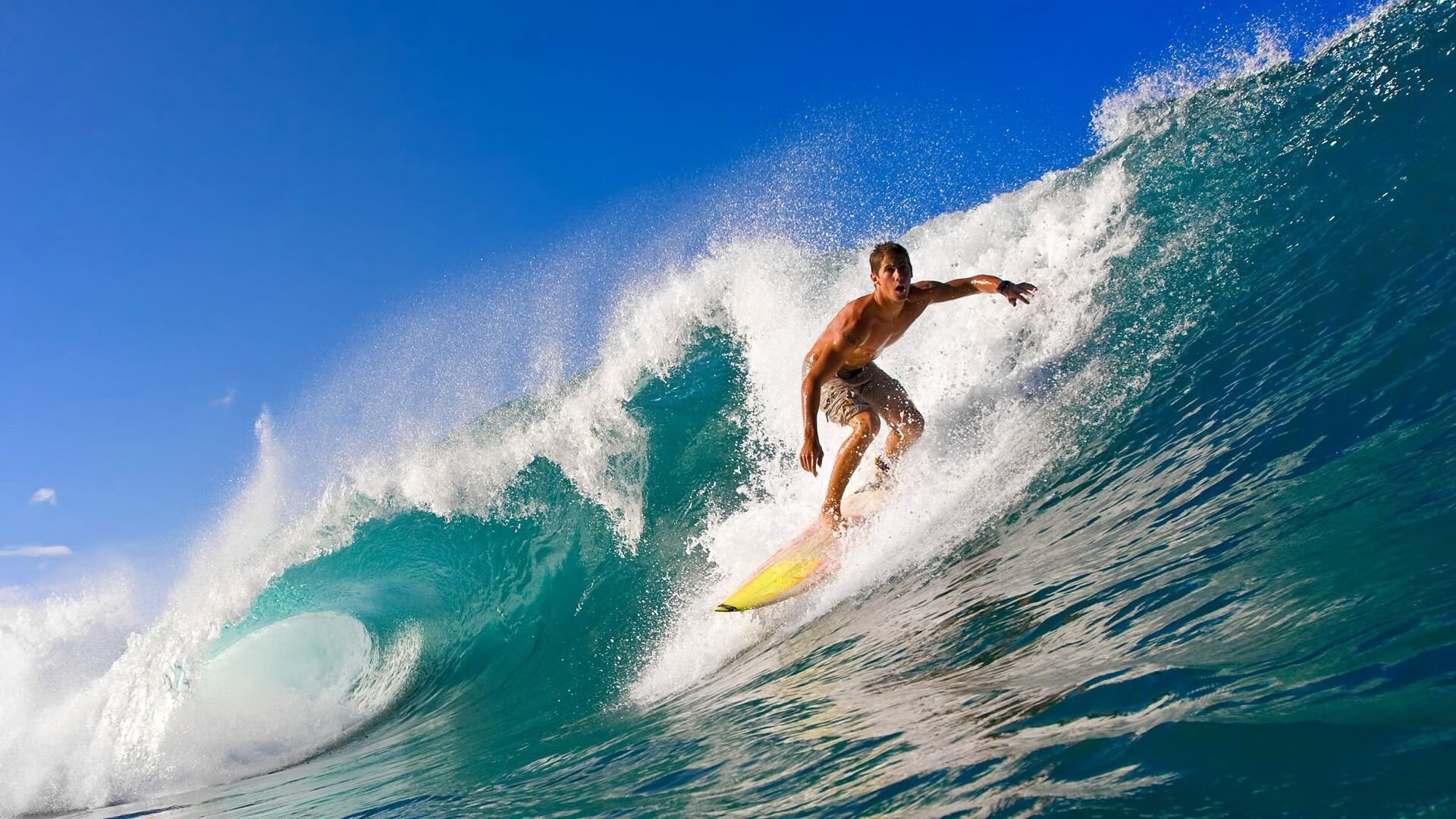 英超争冠焦点战,76人稳稳拿下掘金