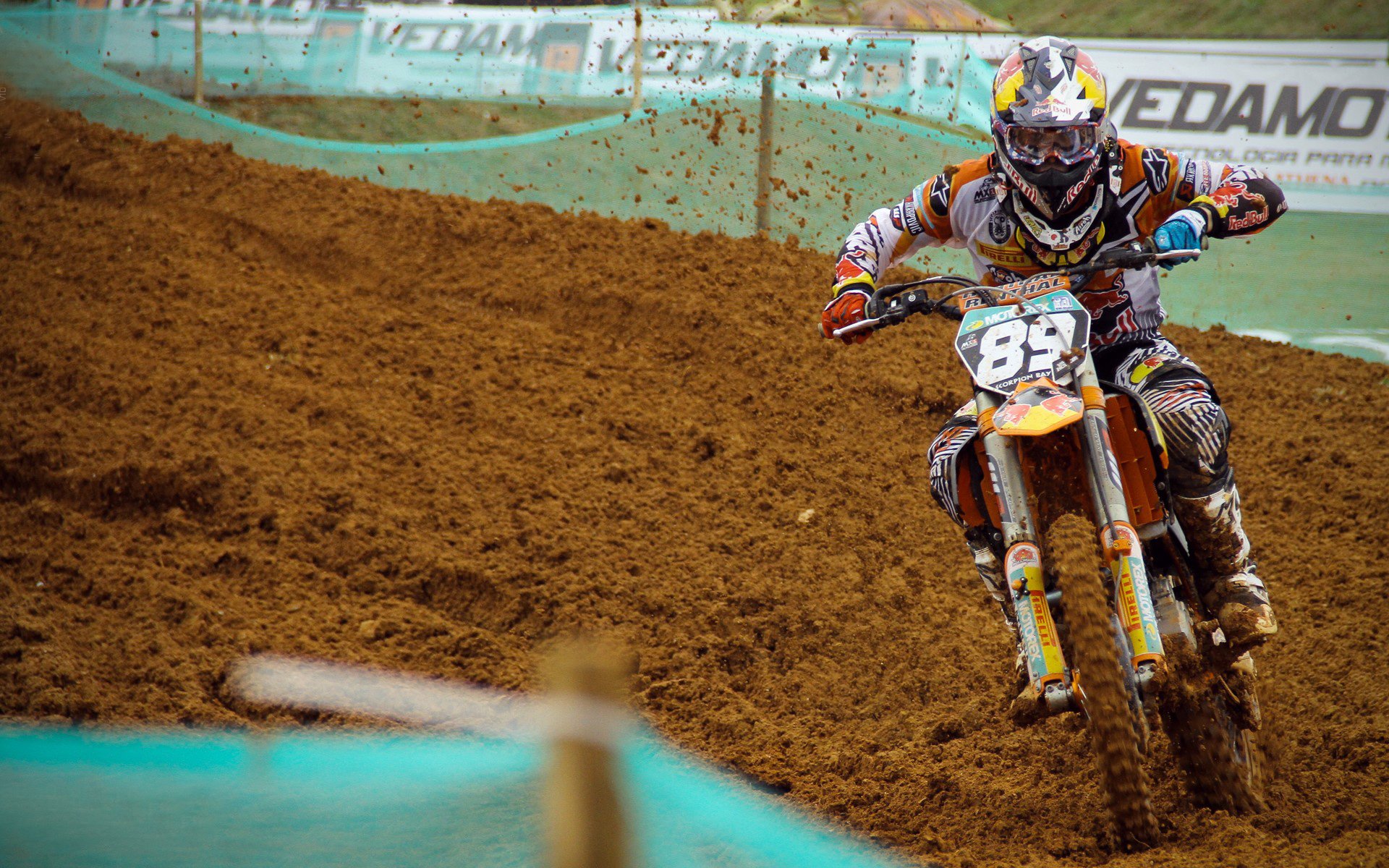 黄黑孤勇者的雨夜狂想，多特蒙德鏖战阿根廷，坎特以一人之力定义唯一性