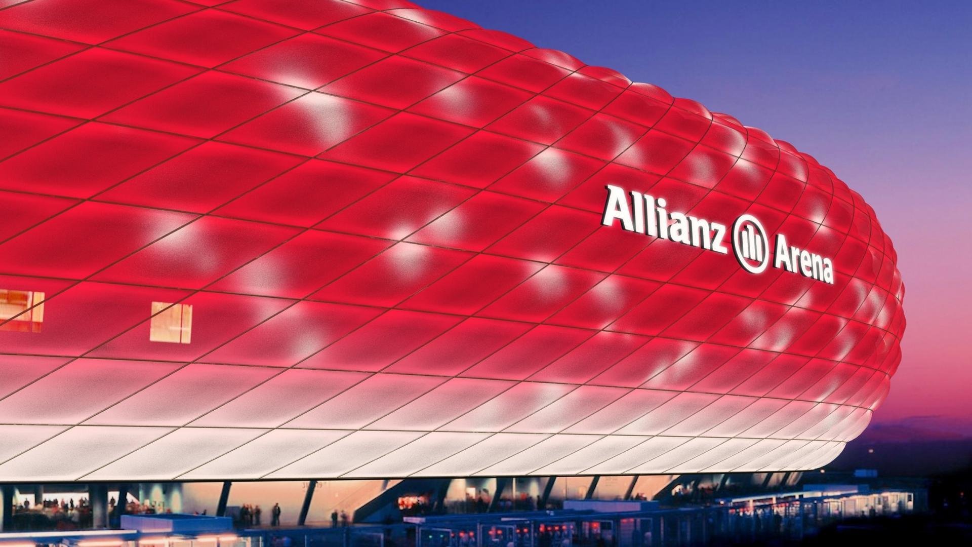 1.从蒙特卡洛的泥泞到都灵的穹顶,德约科维奇,一部关于唯一的悖论史诗(对比式,突出跨越场地类型的唯一性)